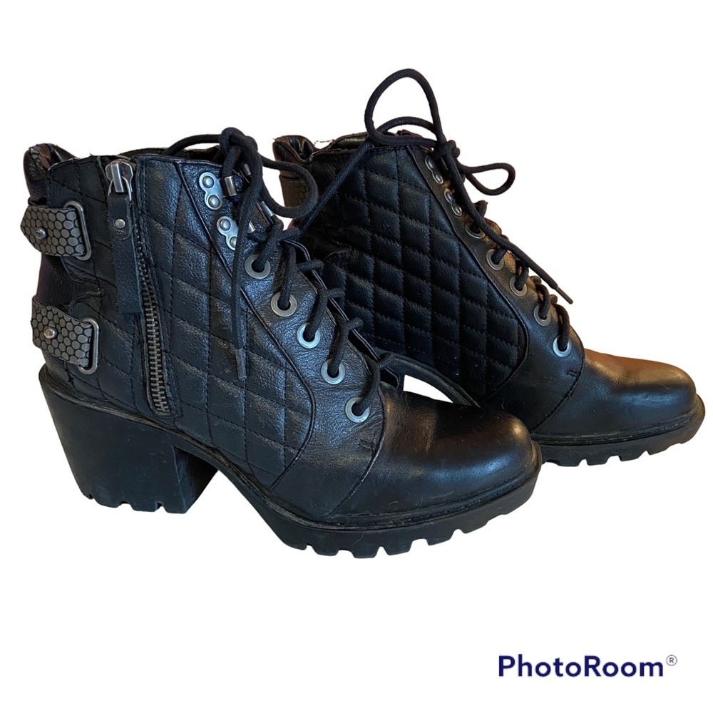 Dolce Vita Lace Up/Zippered Chunky Black Boots - Size 8